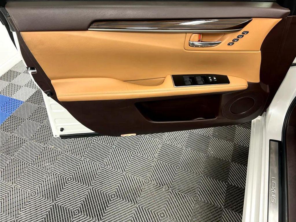 used 2016 Lexus ES 350 car, priced at $23,995