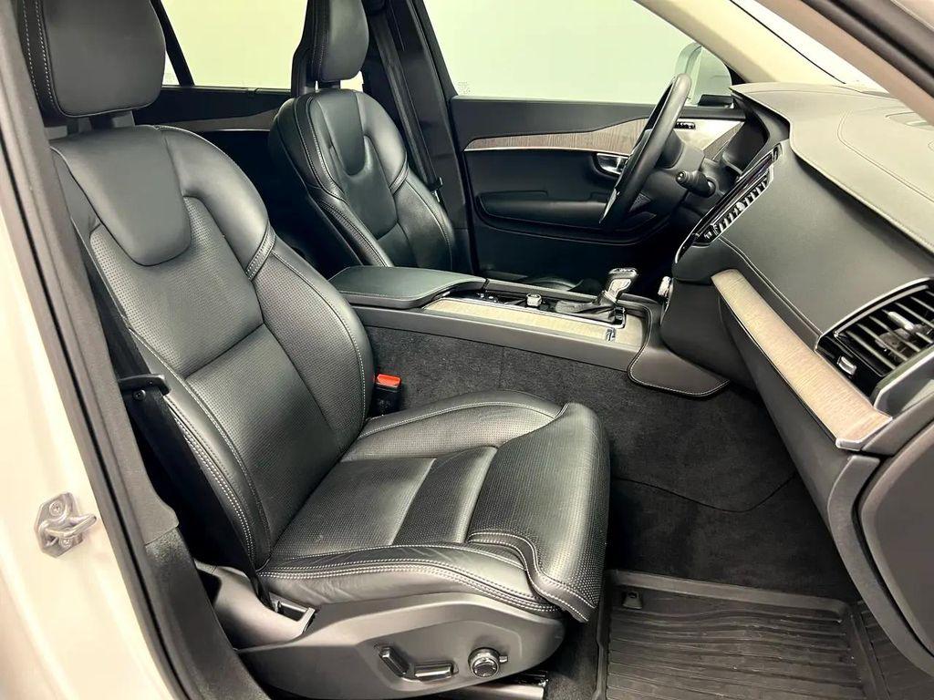 used 2022 Volvo XC90 car, priced at $38,560