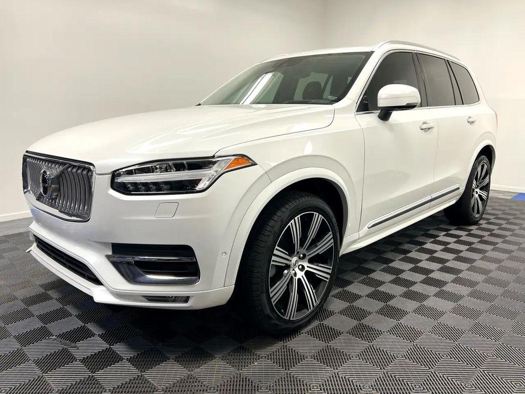 used 2022 Volvo XC90 car, priced at $38,560