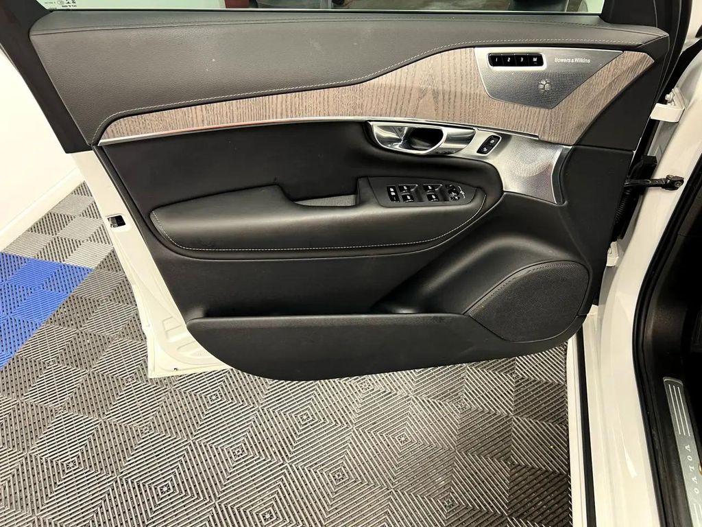 used 2022 Volvo XC90 car, priced at $38,560