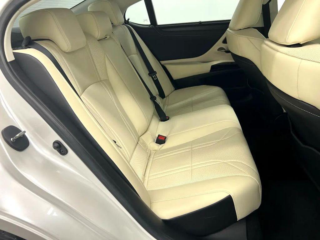 used 2022 Lexus ES 350 car, priced at $43,995