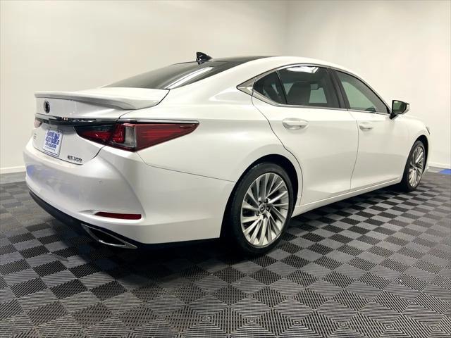 used 2022 Lexus ES 350 car, priced at $44,995