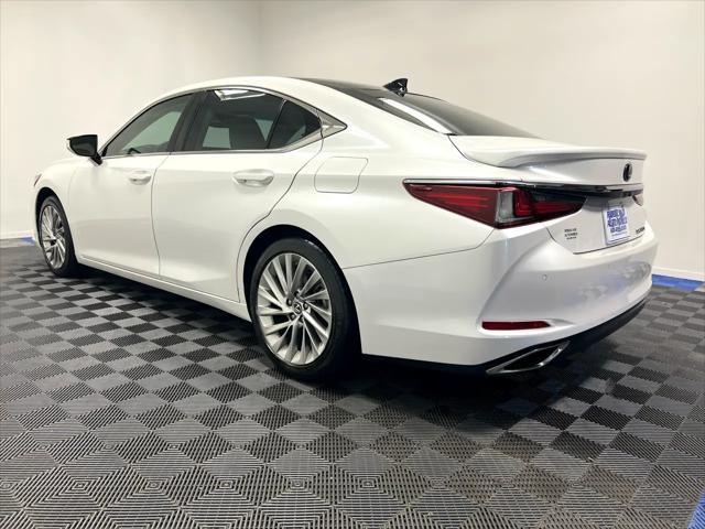 used 2022 Lexus ES 350 car, priced at $44,995
