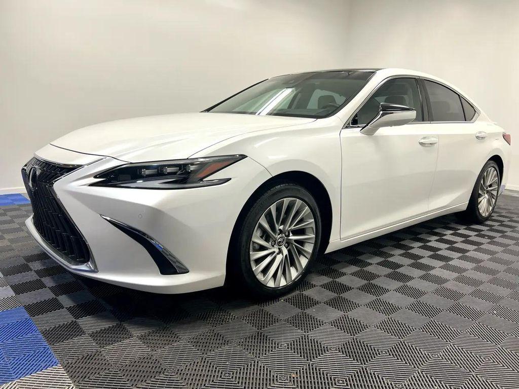 used 2022 Lexus ES 350 car, priced at $43,995