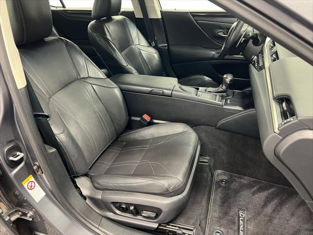 used 2019 Lexus ES 350 car, priced at $28,995