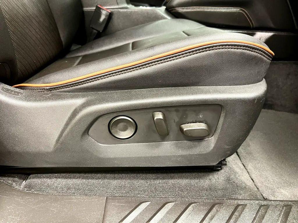 used 2023 GMC Canyon car, priced at $38,995