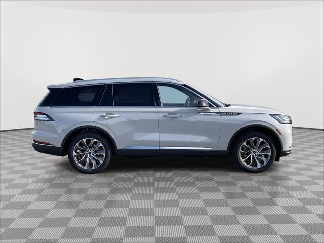 new 2025 Lincoln Aviator car, priced at $72,925