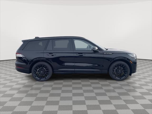 new 2025 Lincoln Aviator car, priced at $82,500