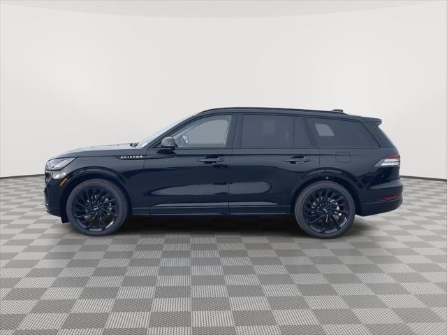 new 2025 Lincoln Aviator car, priced at $82,500