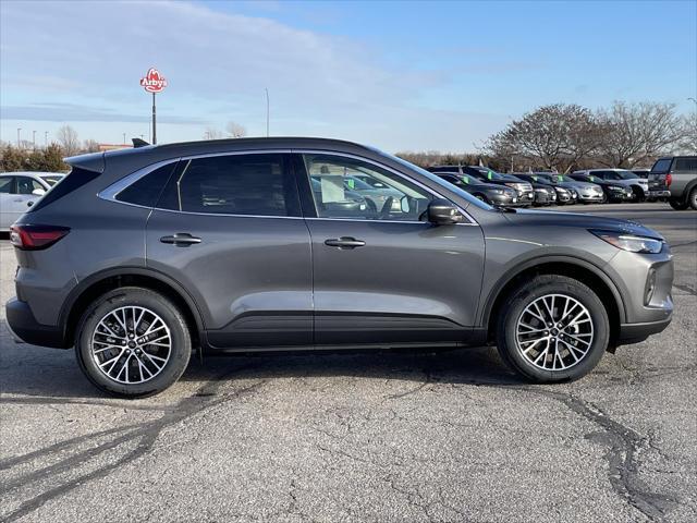 new 2025 Ford Escape car, priced at $45,020