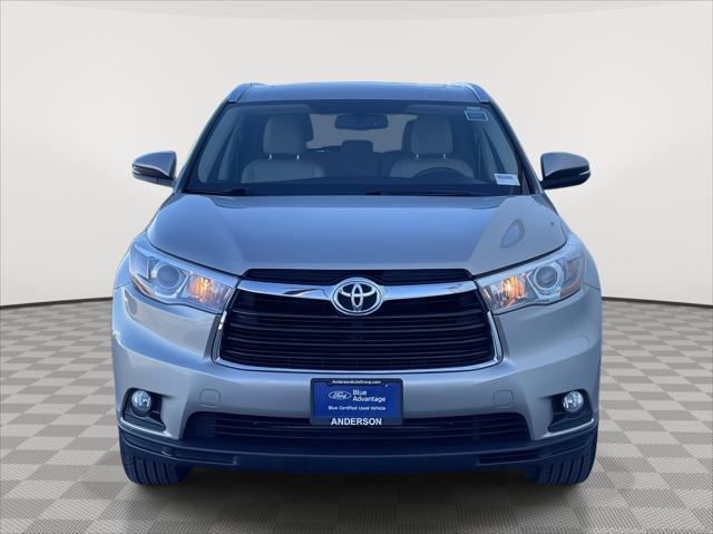 used 2016 Toyota Highlander car, priced at $22,400