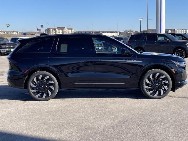 new 2025 Lincoln Nautilus car, priced at $70,160