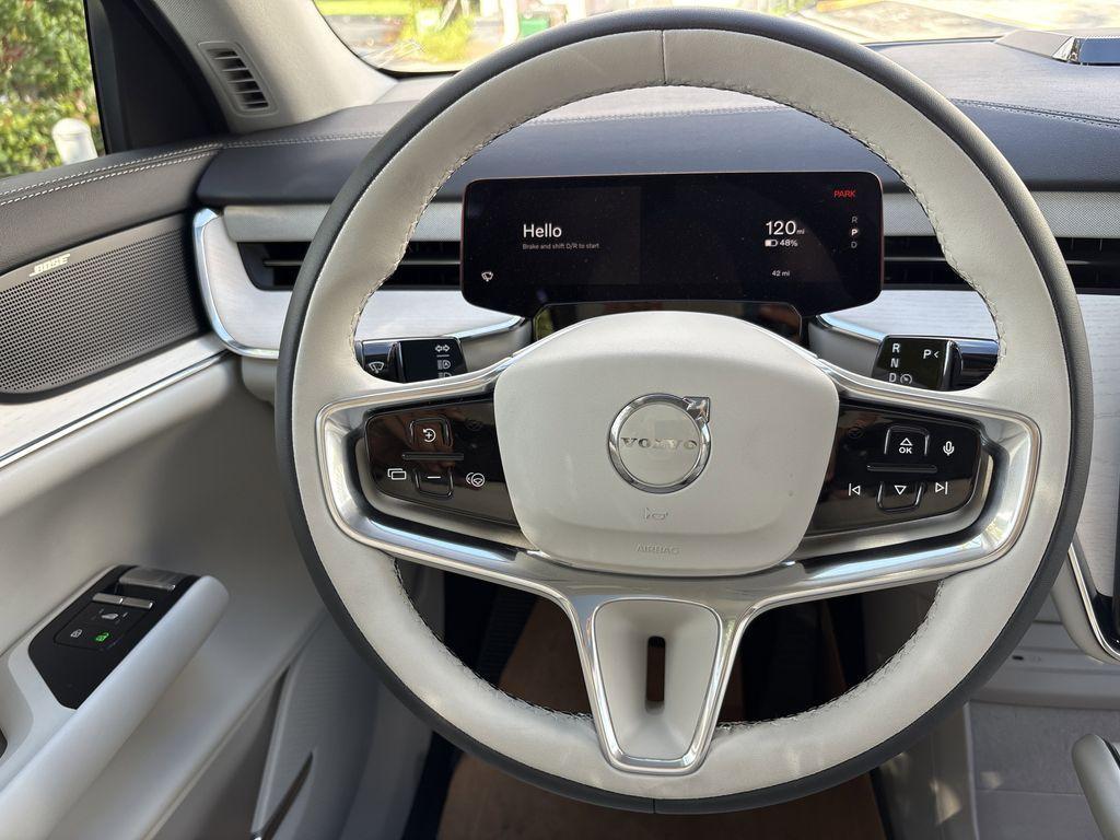 new 2025 Volvo EX90 car, priced at $65,640