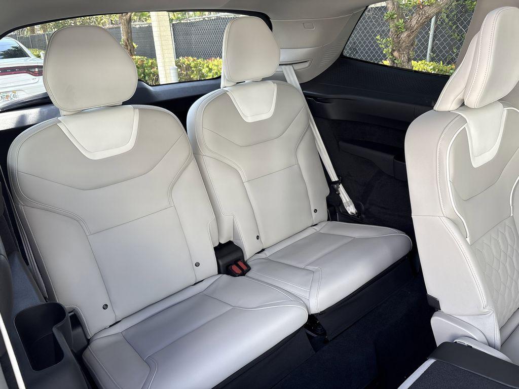 new 2025 Volvo EX90 car, priced at $65,640