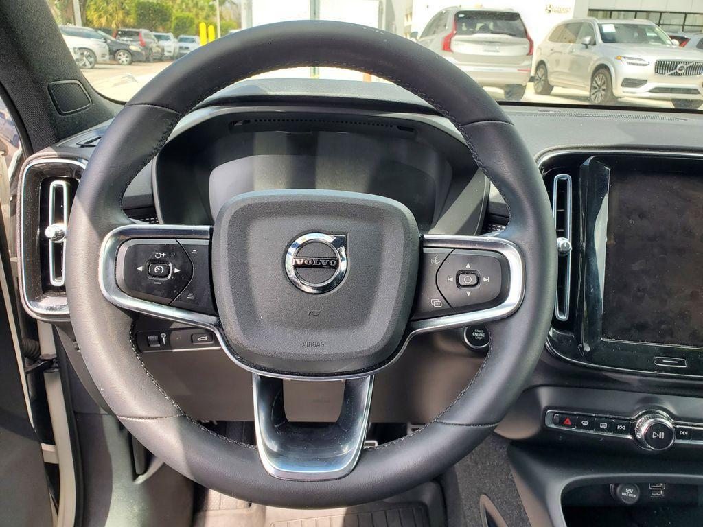 used 2022 Volvo XC40 car, priced at $31,490