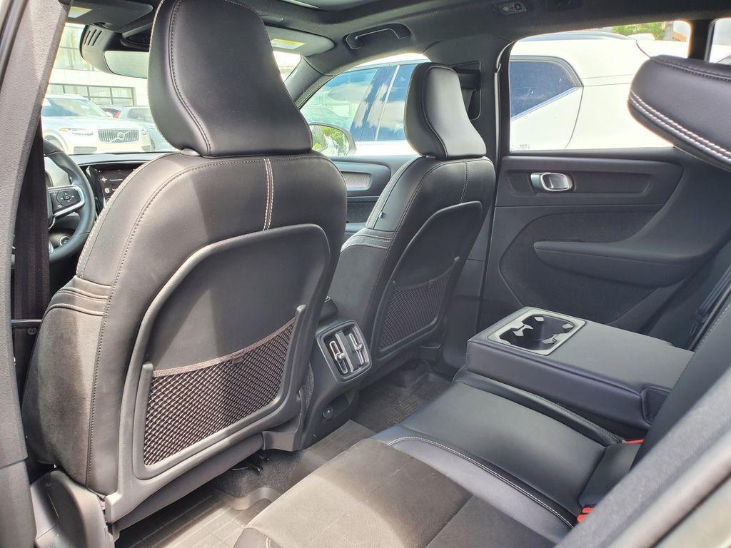 used 2022 Volvo XC40 car, priced at $31,490