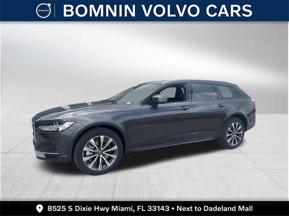 new 2024 Volvo V90 Cross Country car, priced at $59,695
