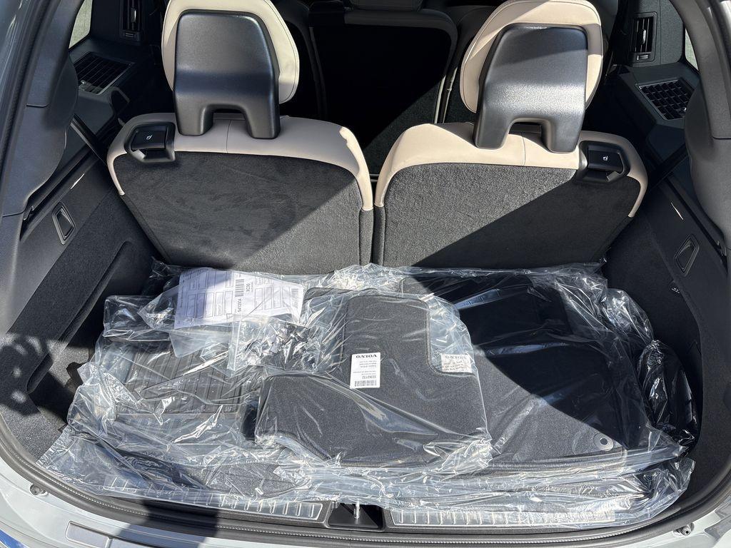 new 2026 Volvo XC90 car, priced at $68,825