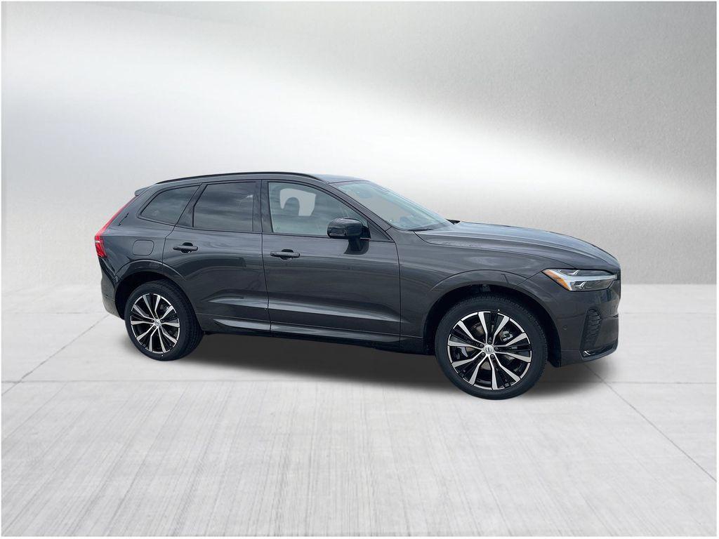 new 2025 Volvo XC60 car, priced at $51,475