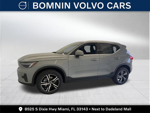 new 2024 Volvo XC40 car, priced at $35,095