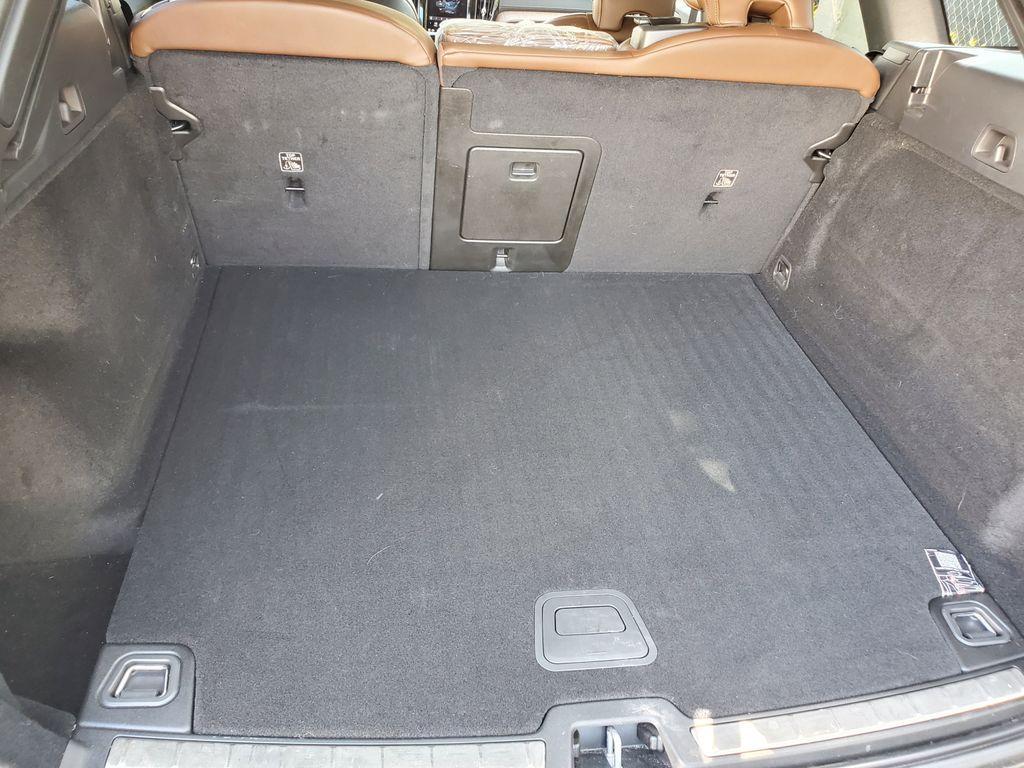 used 2022 Volvo XC60 car, priced at $34,490
