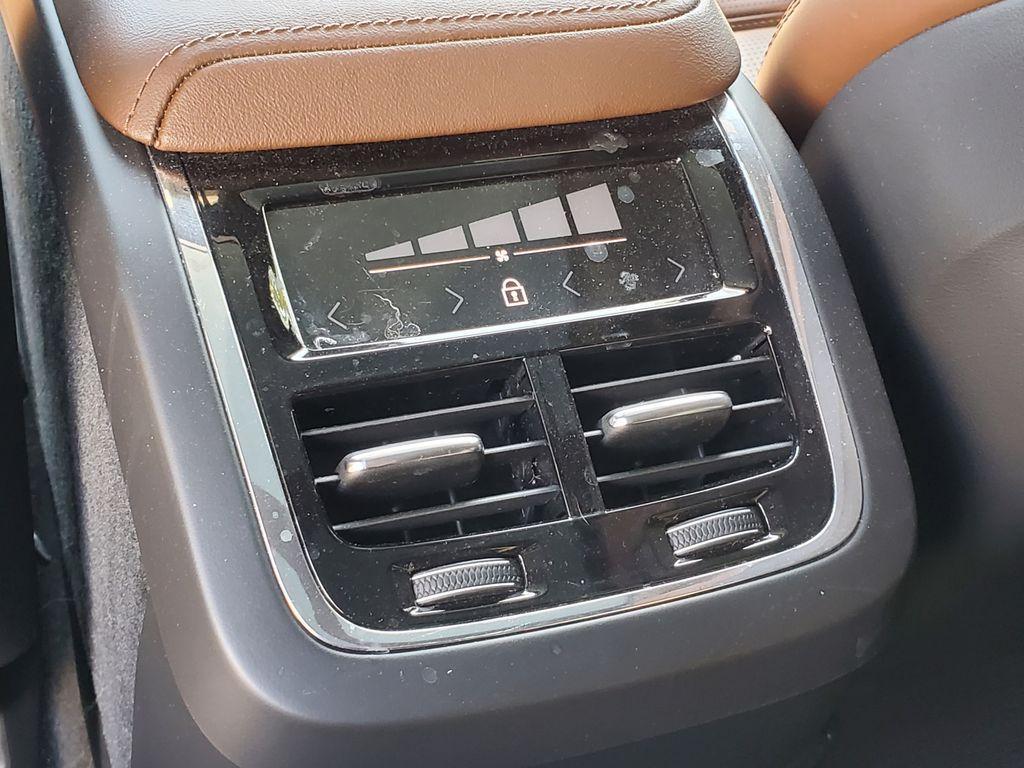 used 2022 Volvo XC60 car, priced at $34,490