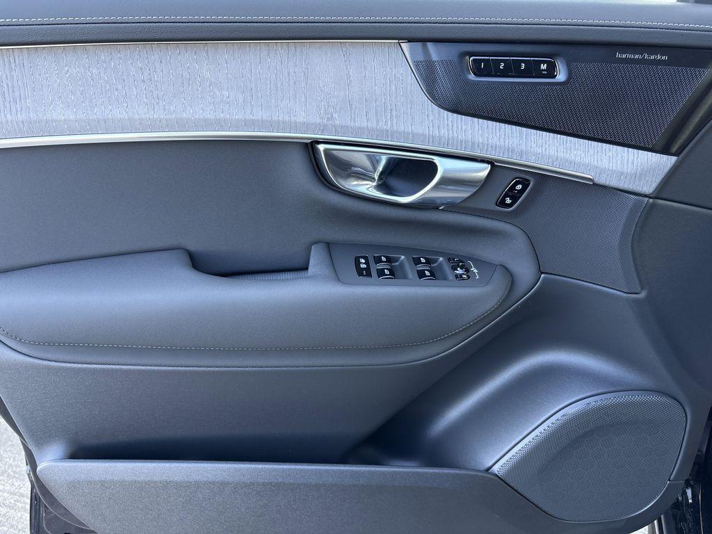 new 2026 Volvo XC90 car, priced at $71,145