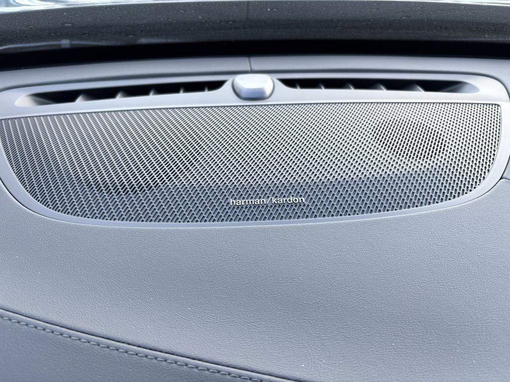 new 2026 Volvo XC90 car, priced at $71,145