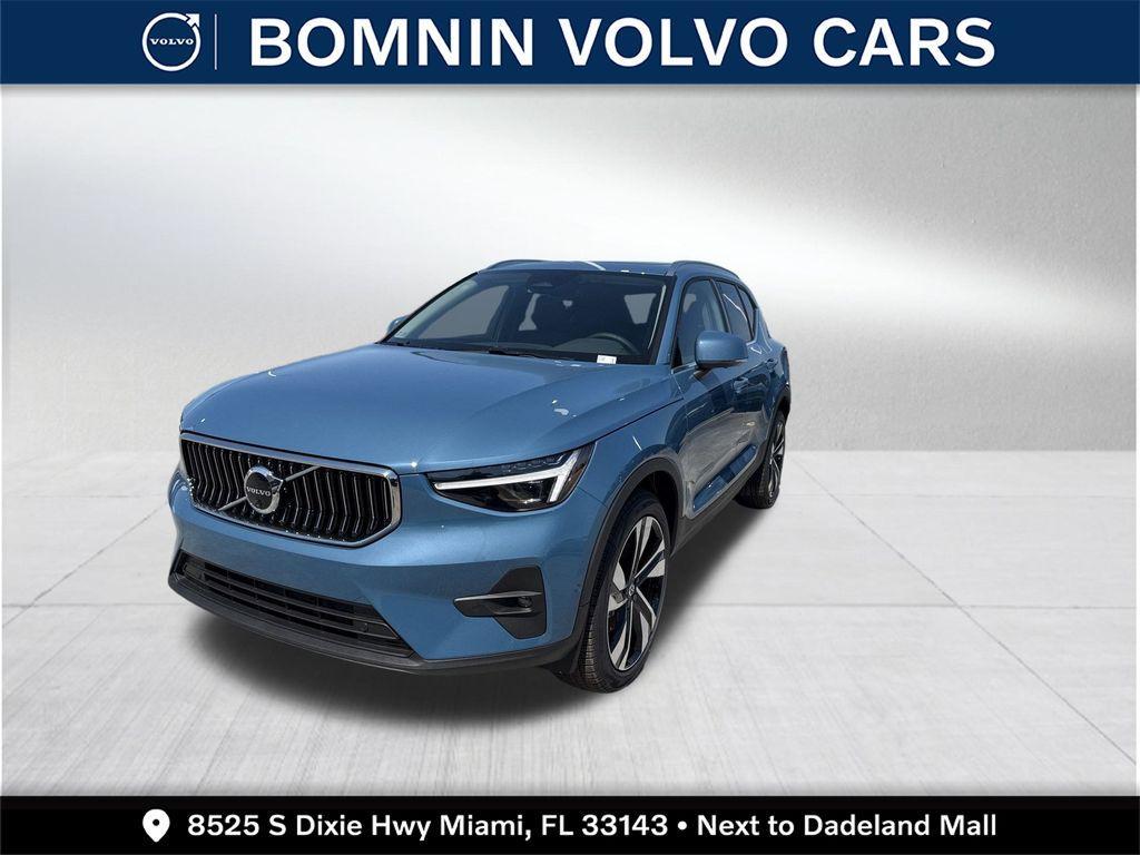 new 2025 Volvo XC40 car, priced at $49,045