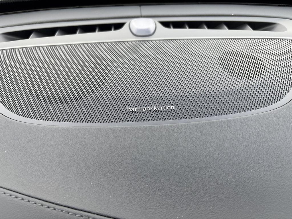 new 2026 Volvo XC90 car, priced at $72,310