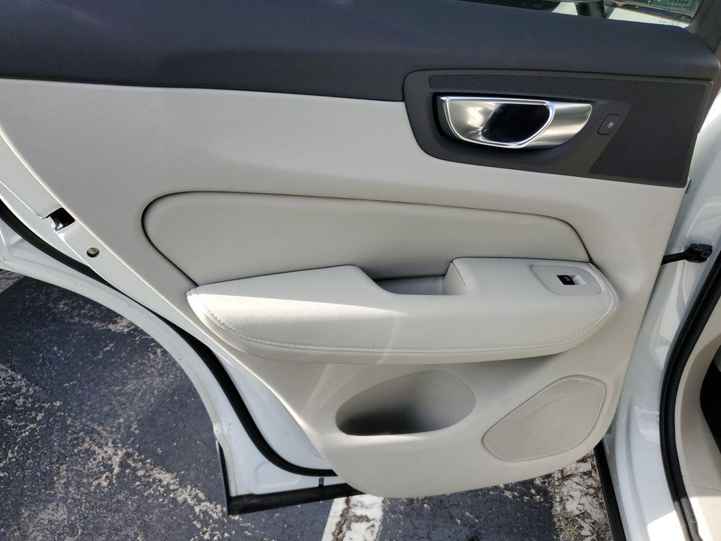 used 2025 Volvo XC60 car, priced at $39,990