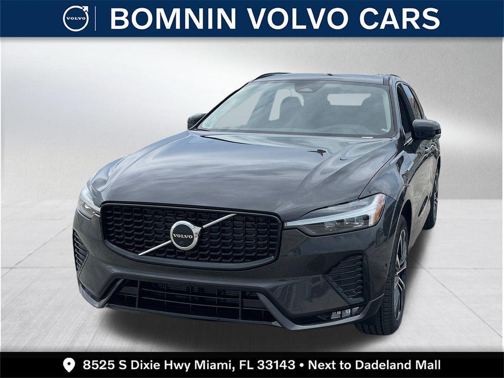 new 2025 Volvo XC60 car, priced at $49,975