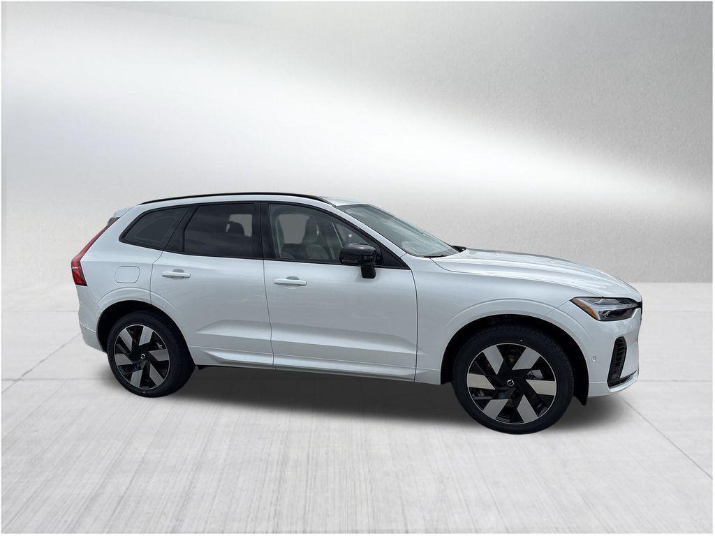 new 2025 Volvo XC60 Plug-In Hybrid car, priced at $61,485