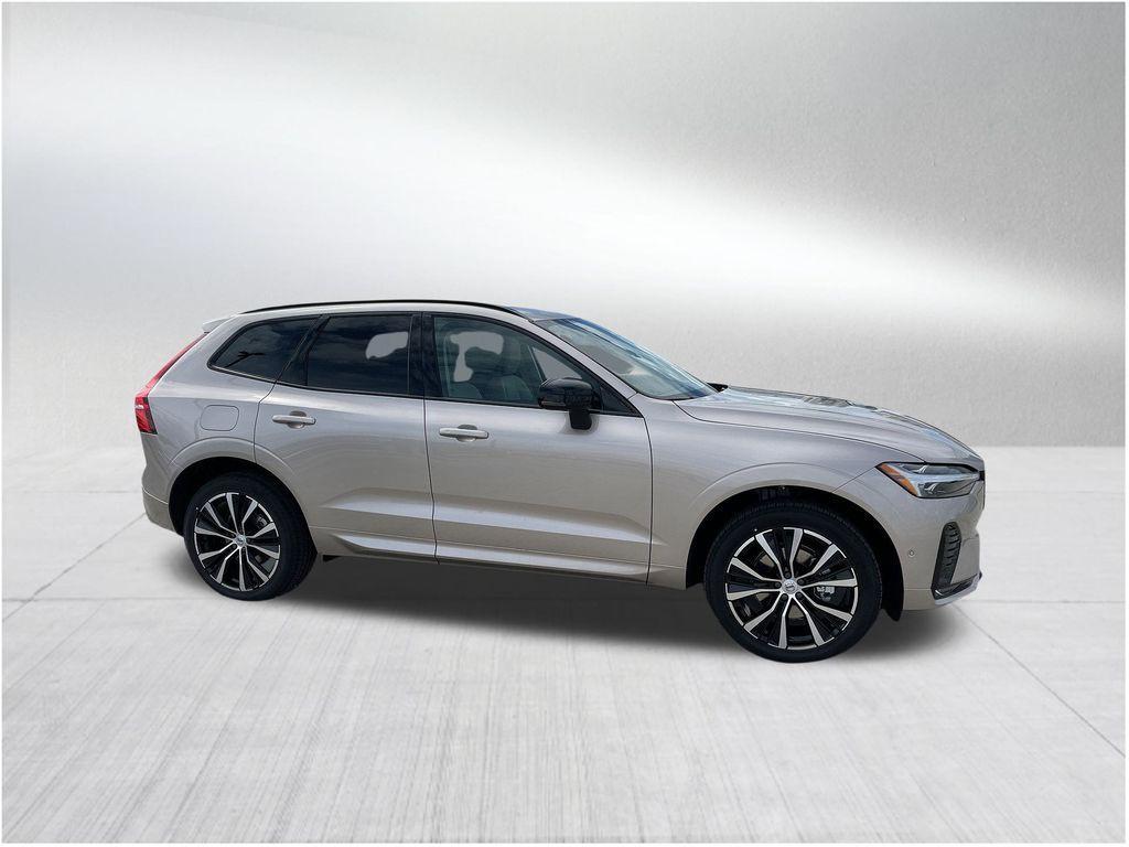 new 2025 Volvo XC60 car, priced at $51,275