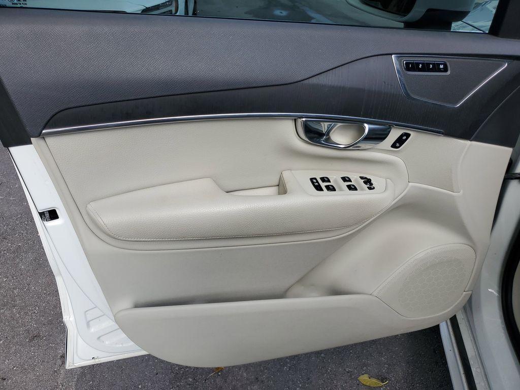 used 2020 Volvo XC90 car, priced at $23,490