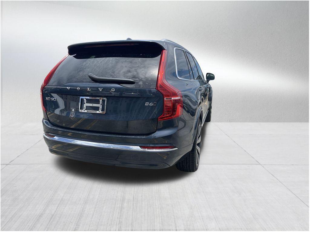 new 2025 Volvo XC90 car, priced at $69,875