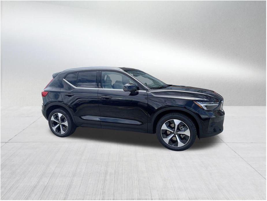 new 2025 Volvo XC40 car, priced at $45,915