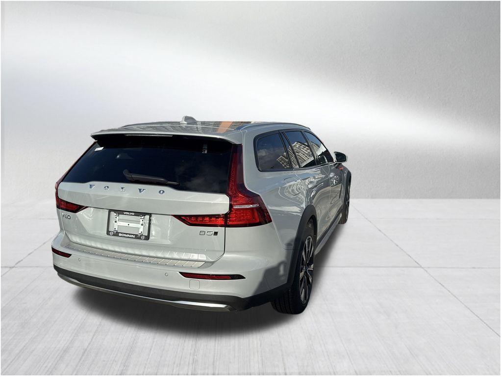 new 2026 Volvo V60 Cross Country car, priced at $59,775