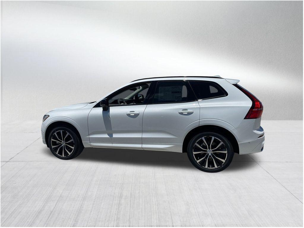 new 2025 Volvo XC60 car, priced at $51,225