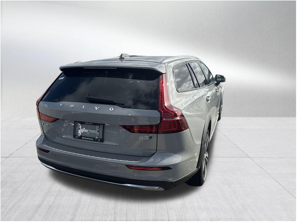 new 2026 Volvo V60 Cross Country car, priced at $55,685