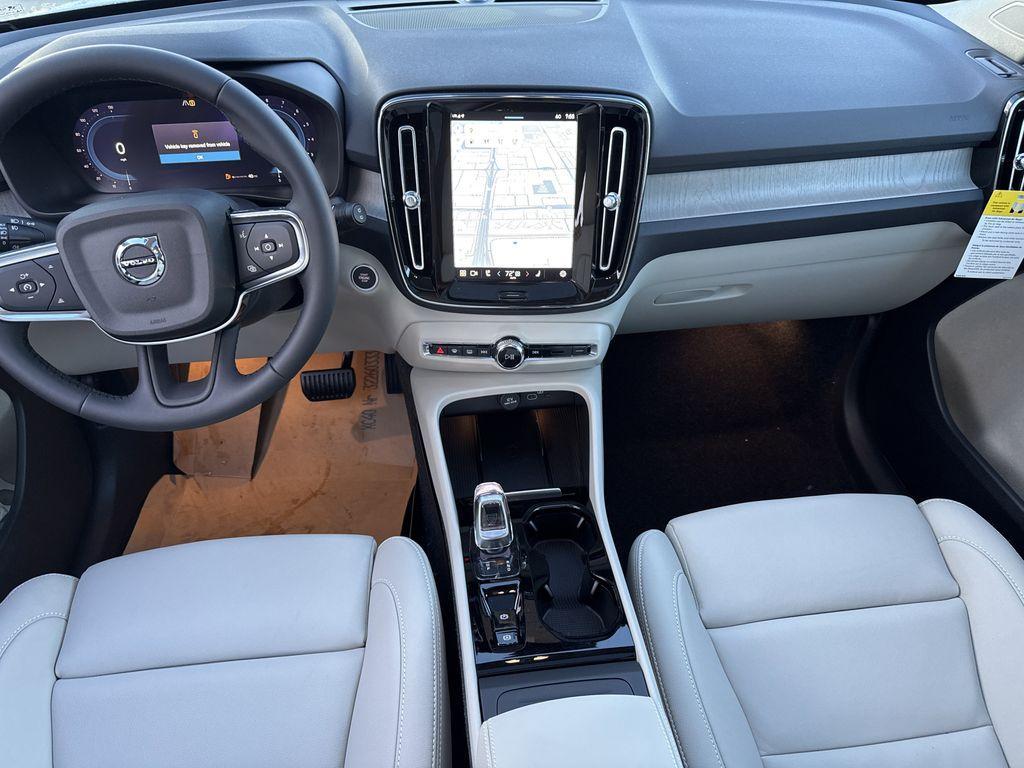 new 2025 Volvo XC40 car, priced at $48,335