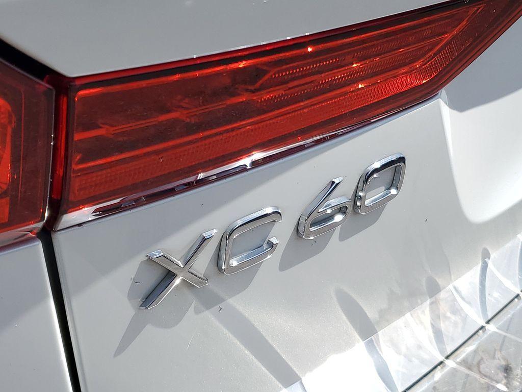 used 2023 Volvo XC60 car, priced at $32,990