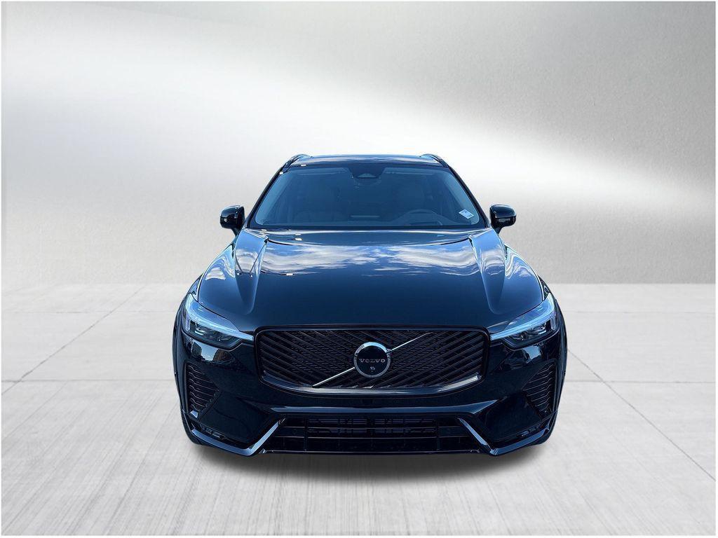 new 2026 Volvo XC60 car, priced at $59,420