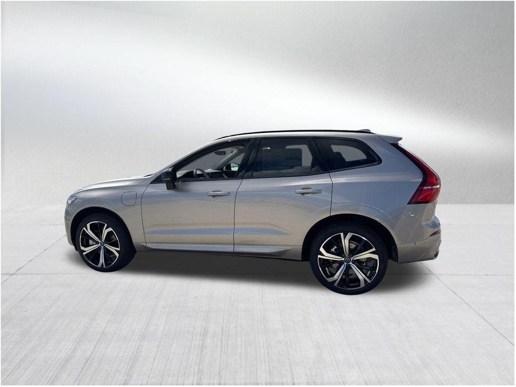 new 2025 Volvo XC60 Plug-In Hybrid car, priced at $66,735