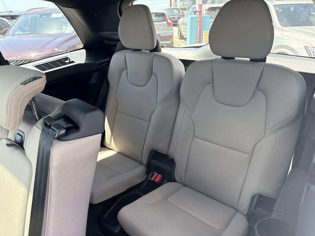 new 2025 Volvo XC90 Plug-In Hybrid car, priced at $78,805