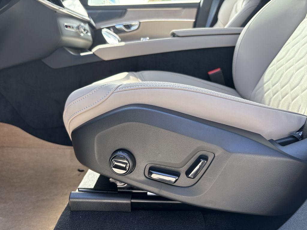 new 2026 Volvo XC90 car, priced at $62,325
