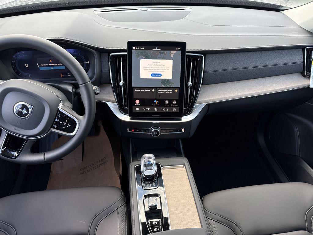 new 2025 Volvo XC90 Plug-In Hybrid car, priced at $73,295