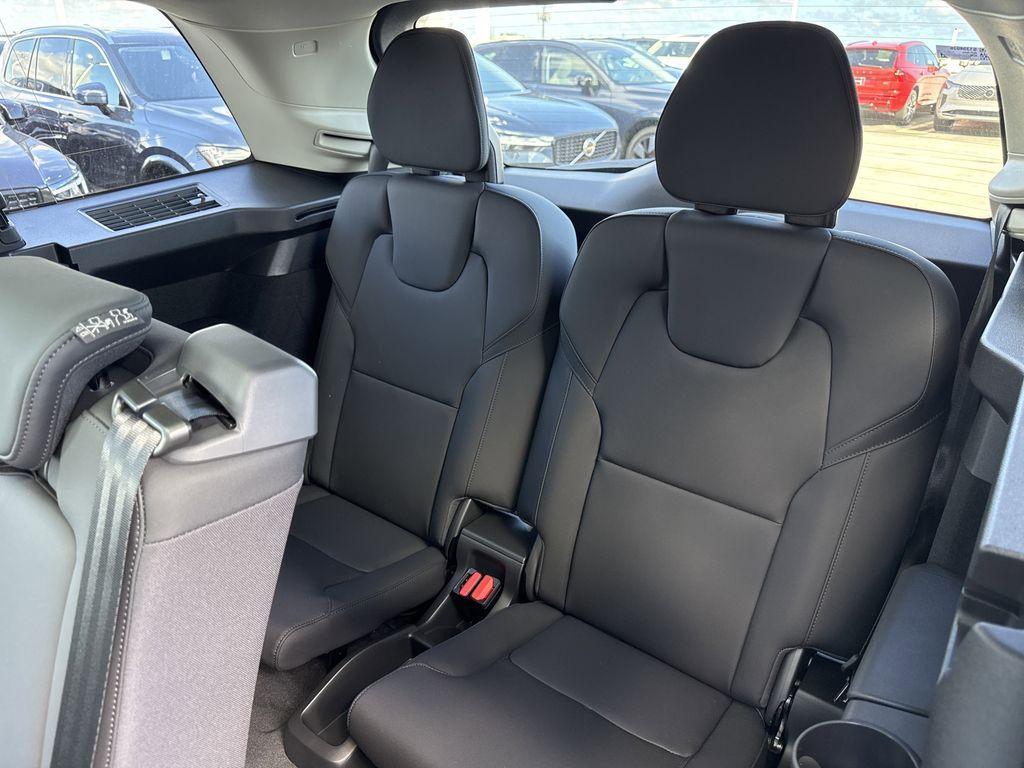 new 2025 Volvo XC90 Plug-In Hybrid car, priced at $73,295