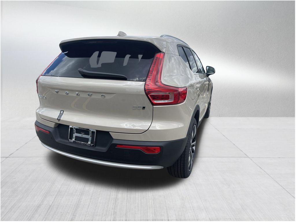 new 2025 Volvo XC40 car, priced at $48,540