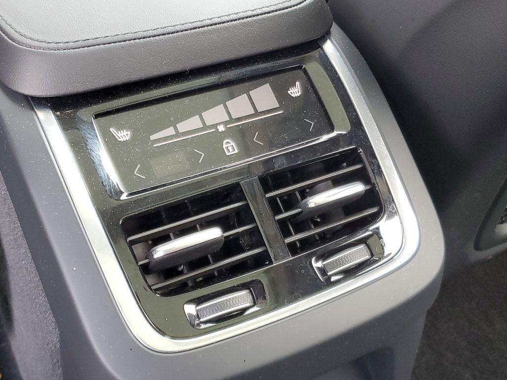 used 2024 Volvo XC90 Recharge Plug-In Hybrid car, priced at $58,990
